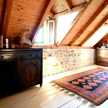 House Almond Feriehus *