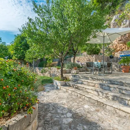 House Almond Holiday home